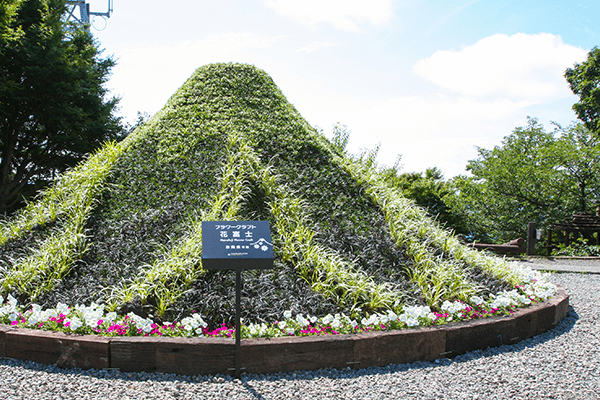 下駄供養塚